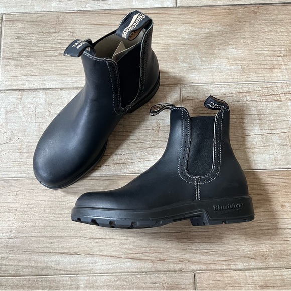 Blundstone boots - Picture 2 of 4